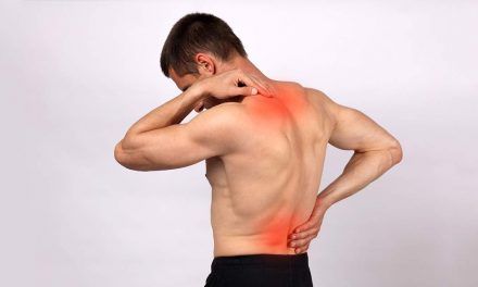 Por qué hay más hombres que sufren de dolor de espalda durante la noche