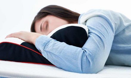 ¿Qué almohada es mejor para los problemas cervicales?