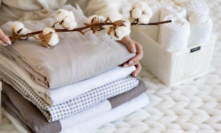 Los mejores tips para doblar las sábanas